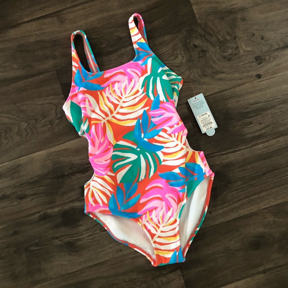 10/12 Swimsuit
